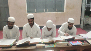 ہائی کورٹ کی حکم عدولی: اتر پردیش میں مدارس کو نشانہ بنانے کا سلسلہ نہیں رکا