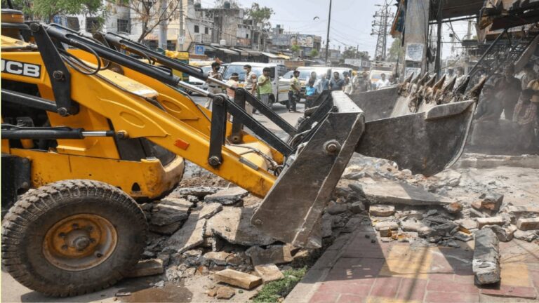 آسام میں مدارس کا خاتمہ — قانون، سیاست اور بقا کی جنگ