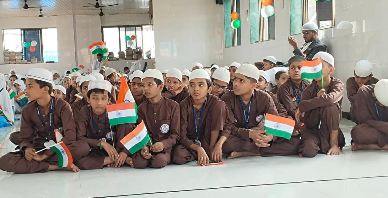 یوپی میں چار ہزار مدارس کی جانچ