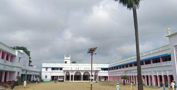 125 سالہ مدرسہ رحمانیہ سوپول کا بہار مدرسہ بورڈ سے الحاق ختم کرنے کا فیصلہ، اختلافات گہرے