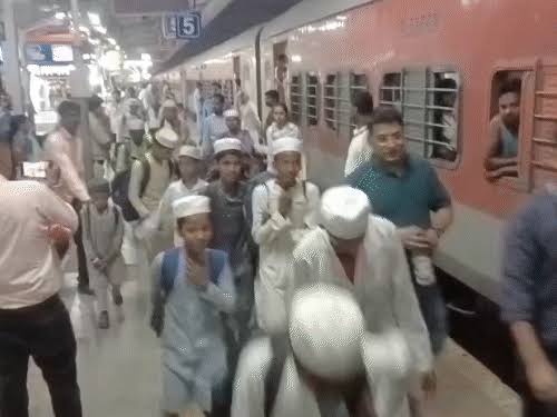 167 مدرسہ طلبہ کی حراست: تعلیم، شبہ، سیاست اور نظامی بحران کی مکمل تصویر